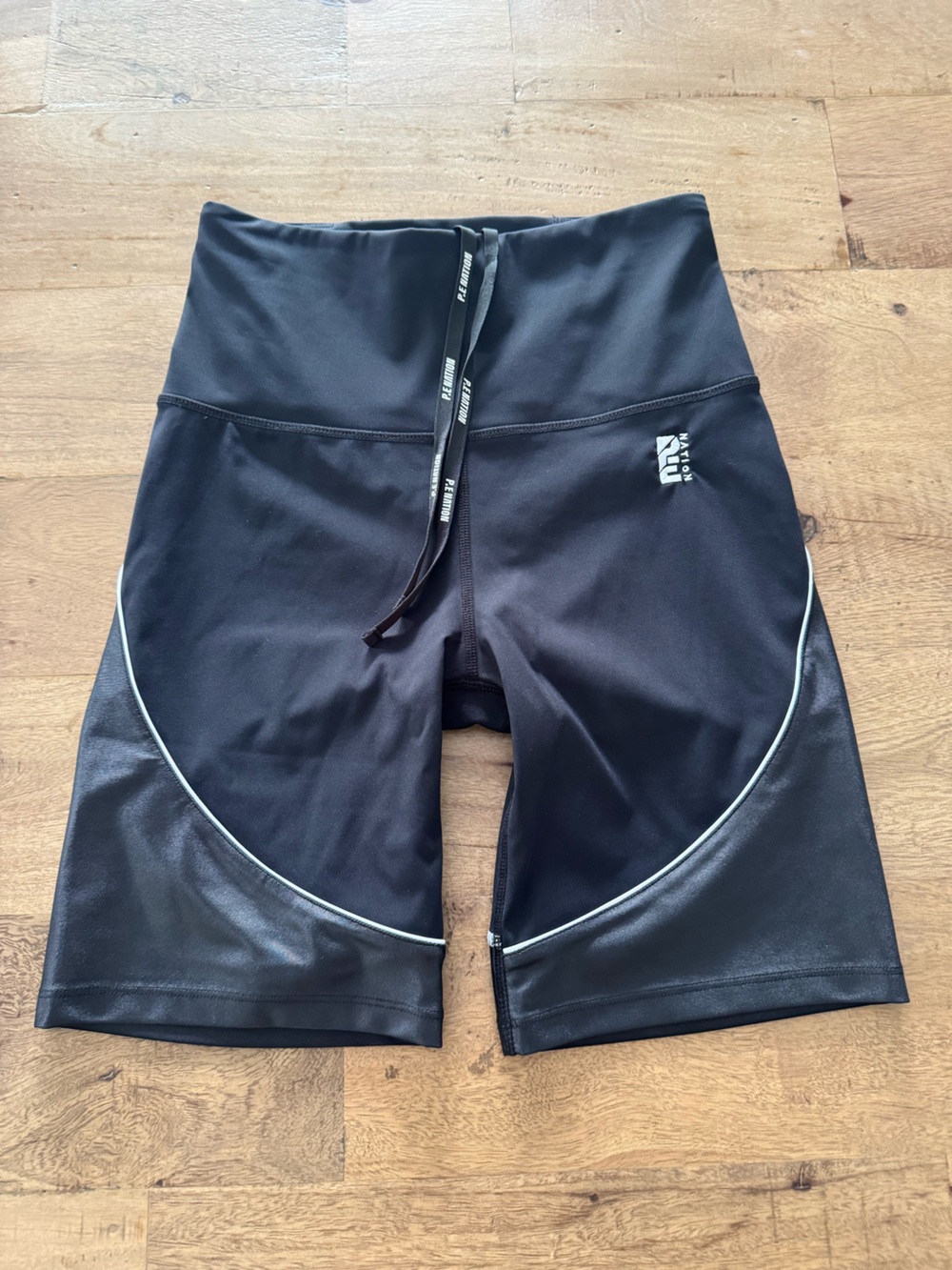 P.E Nation Reformer Bike Shorts Womens Activewear Running Training sz XS - Picture 3 of 6